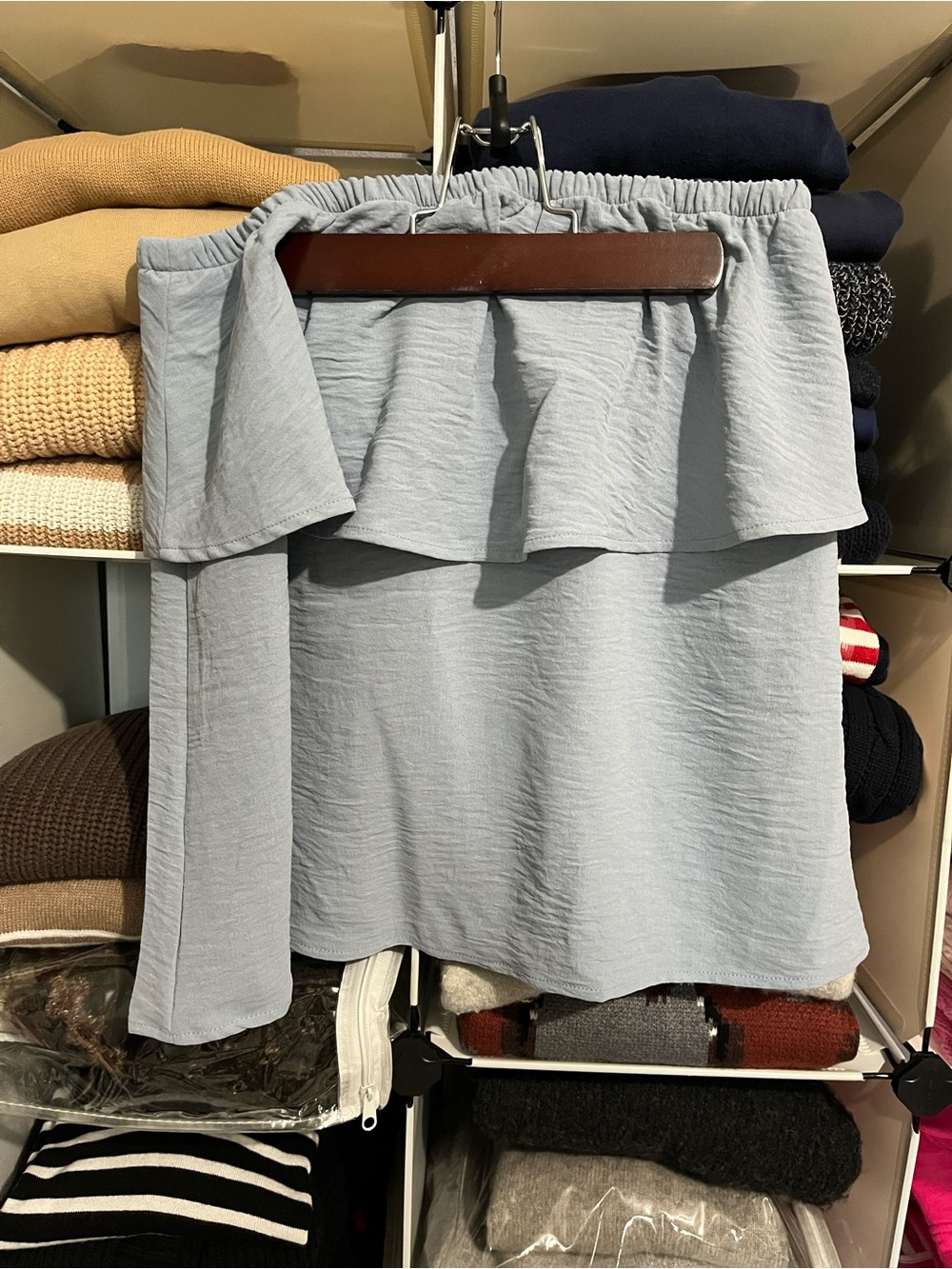 NWT Strapless Ruffle Top